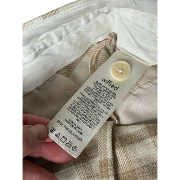 Aritzia Wilfred Effortless Plaid Pants size 8 Tan Cream - Picture 9 of 9